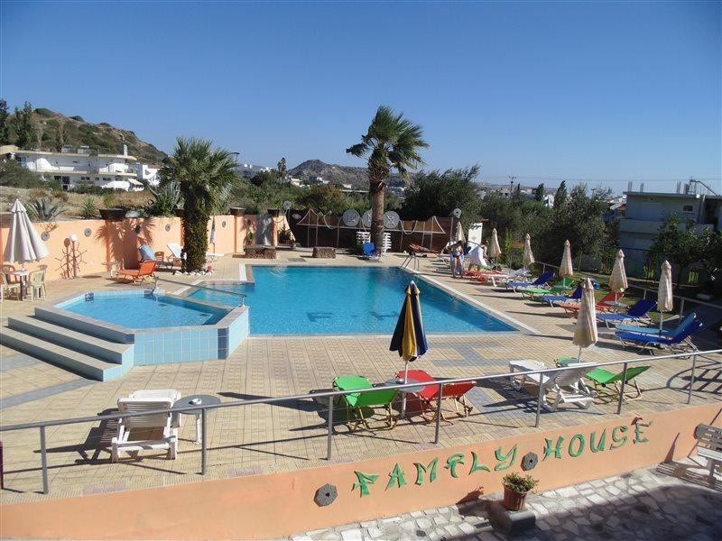 Family House Faliraki Studios Apartments Luaran gambar