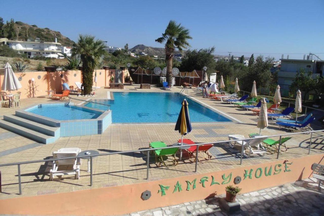 Family House Faliraki Studios Apartments Luaran gambar