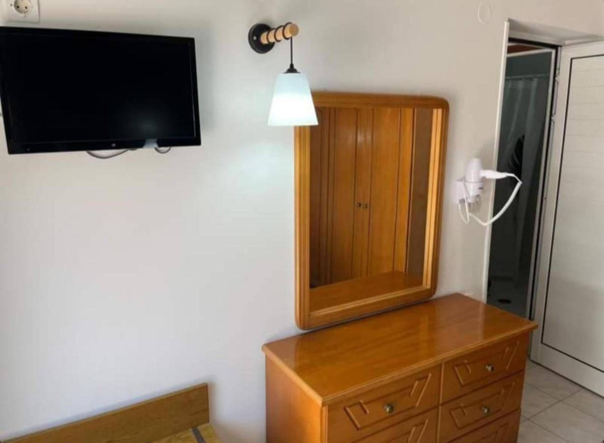 Family House Faliraki Studios Apartments Luaran gambar